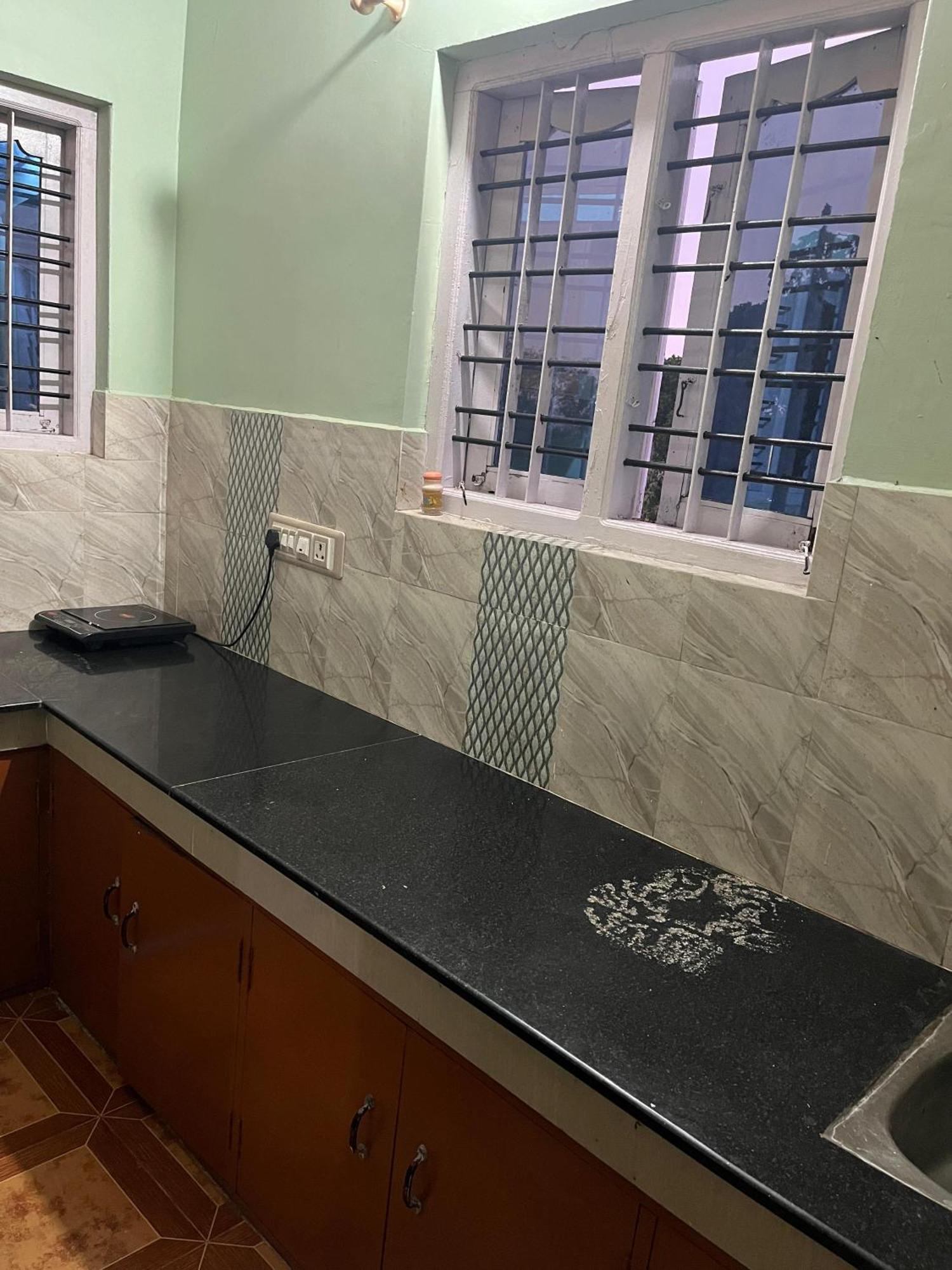 Eshwarkrupa Homestay Мадикери Экстерьер фото